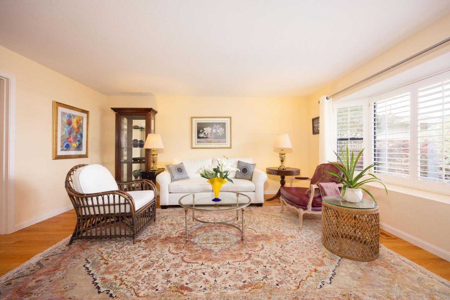 Detail Gallery Image 6 of 32 For 336 Miramontes Ave, Half Moon Bay,  CA 94019 - 4 Beds | 2/1 Baths
