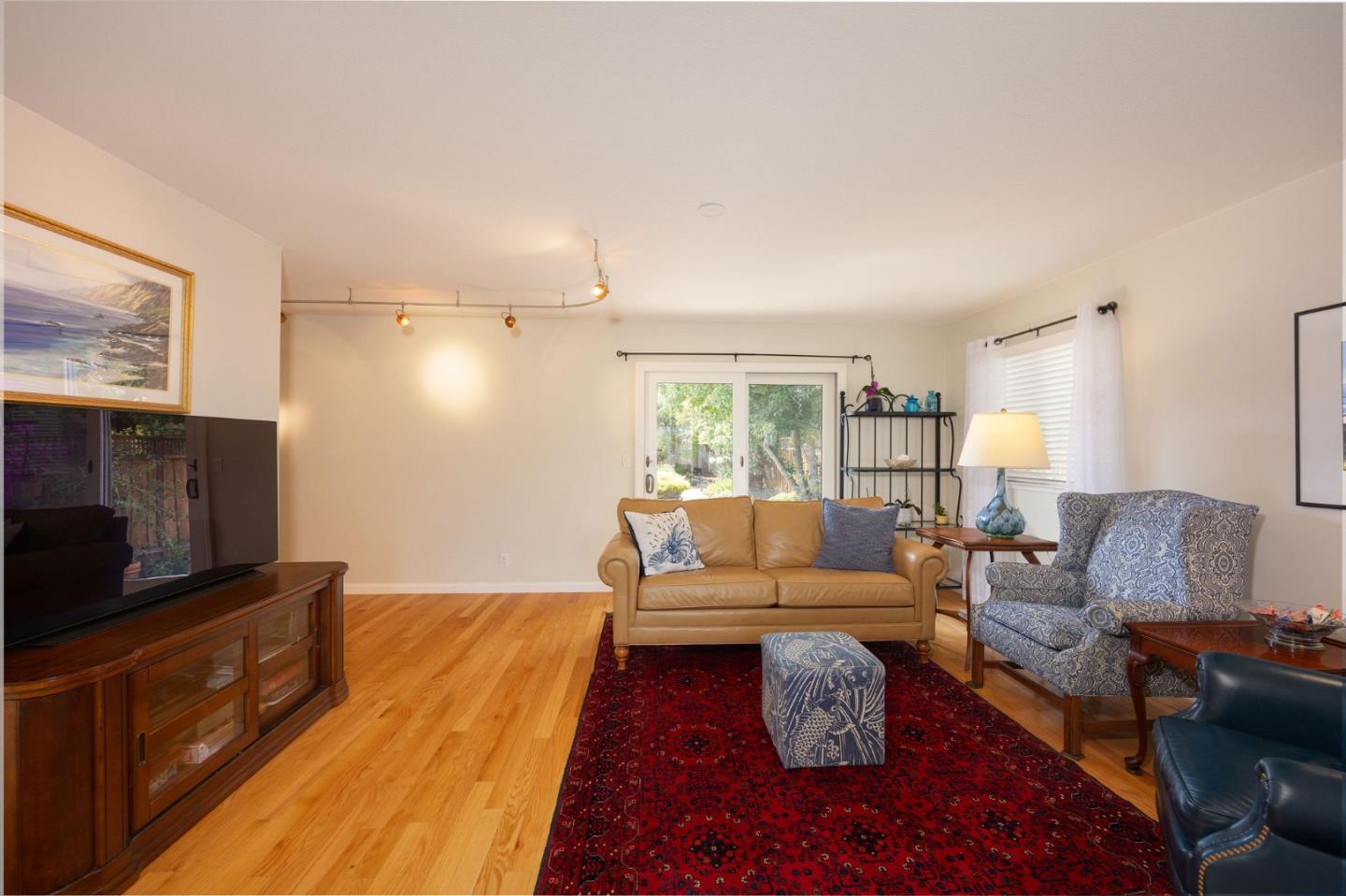 Detail Gallery Image 8 of 32 For 336 Miramontes Ave, Half Moon Bay,  CA 94019 - 4 Beds | 2/1 Baths