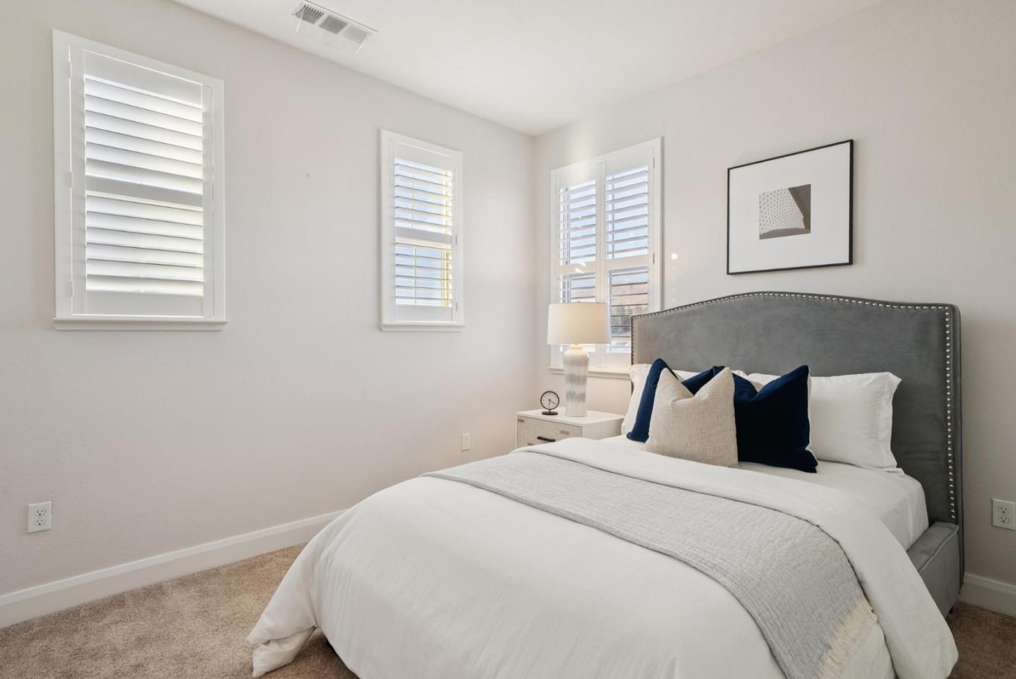 Detail Gallery Image 20 of 32 For 1566 Hidden Creek Ln, Milpitas,  CA 95035 - 4 Beds | 3/1 Baths