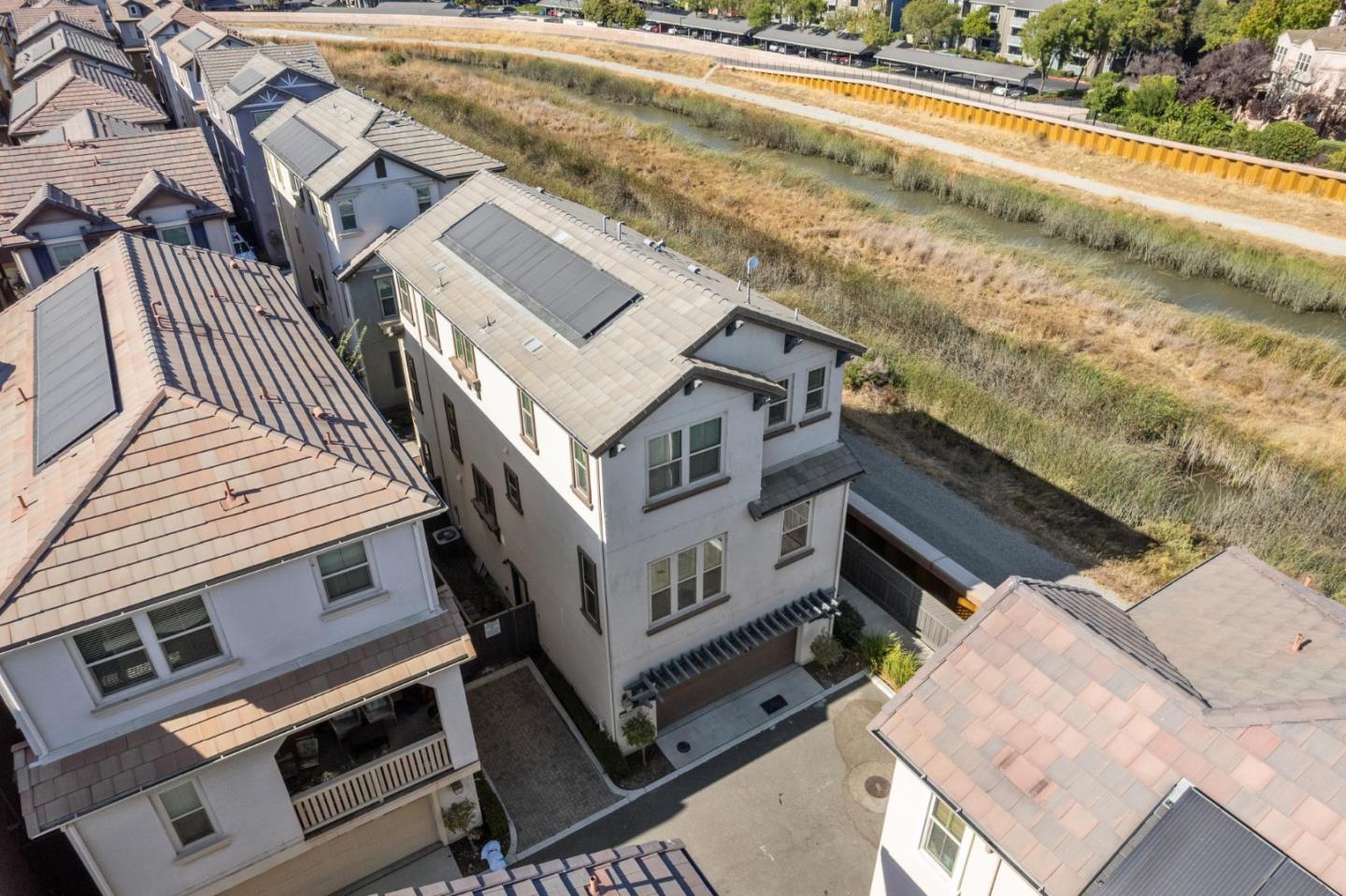 Detail Gallery Image 32 of 32 For 1566 Hidden Creek Ln, Milpitas,  CA 95035 - 4 Beds | 3/1 Baths