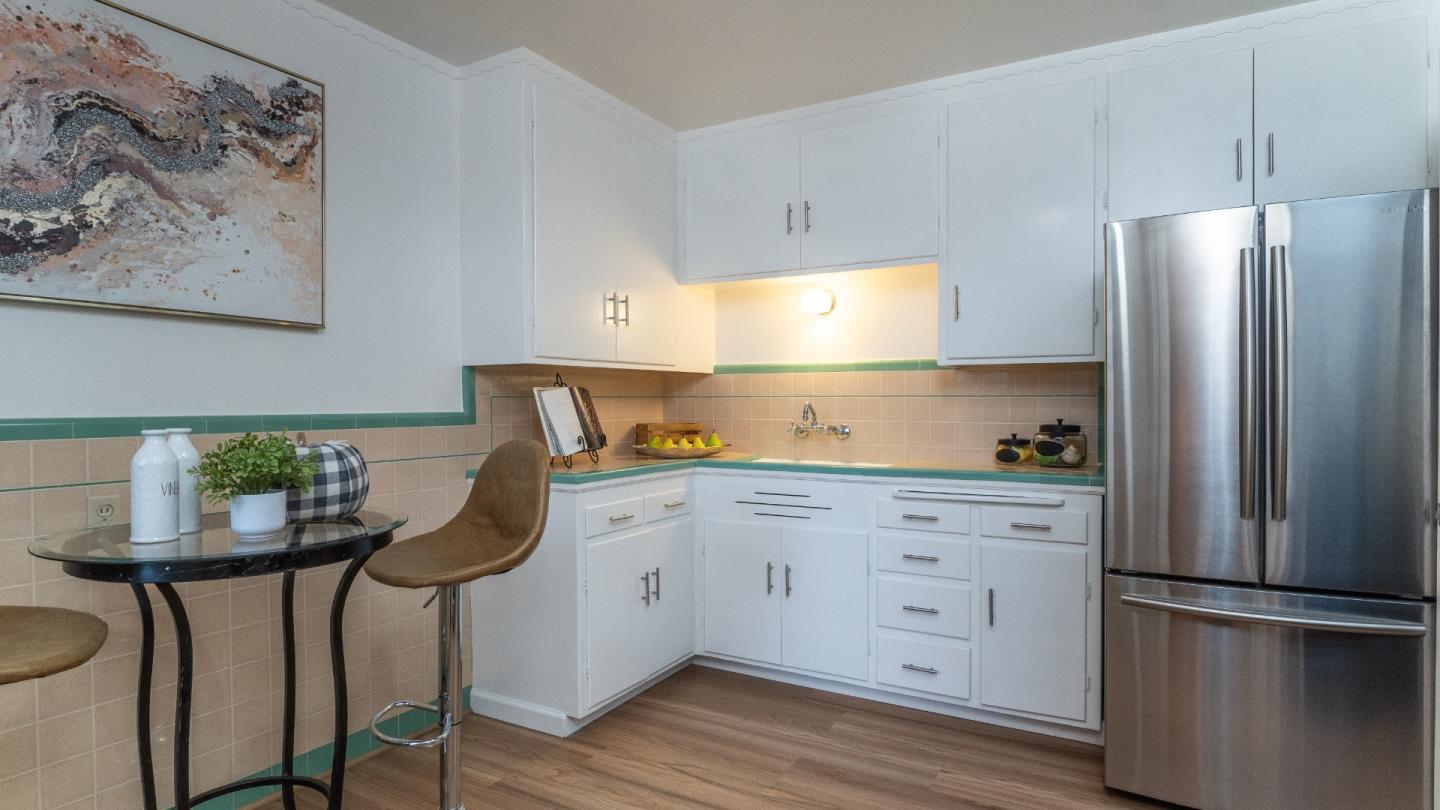 Detail Gallery Image 13 of 29 For 578 Athens St, San Francisco,  CA 94112 - 2 Beds | 1 Baths