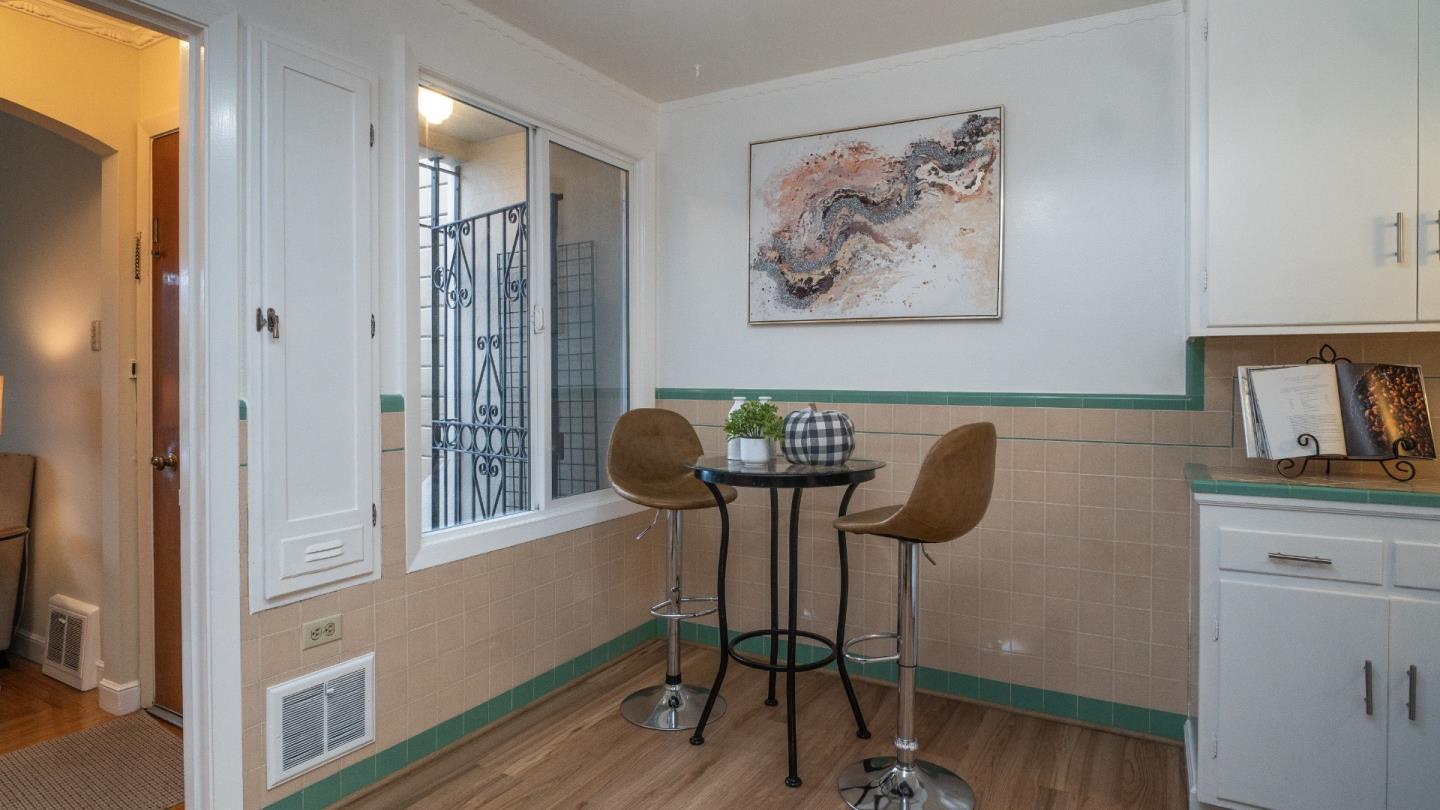 Detail Gallery Image 14 of 29 For 578 Athens St, San Francisco,  CA 94112 - 2 Beds | 1 Baths