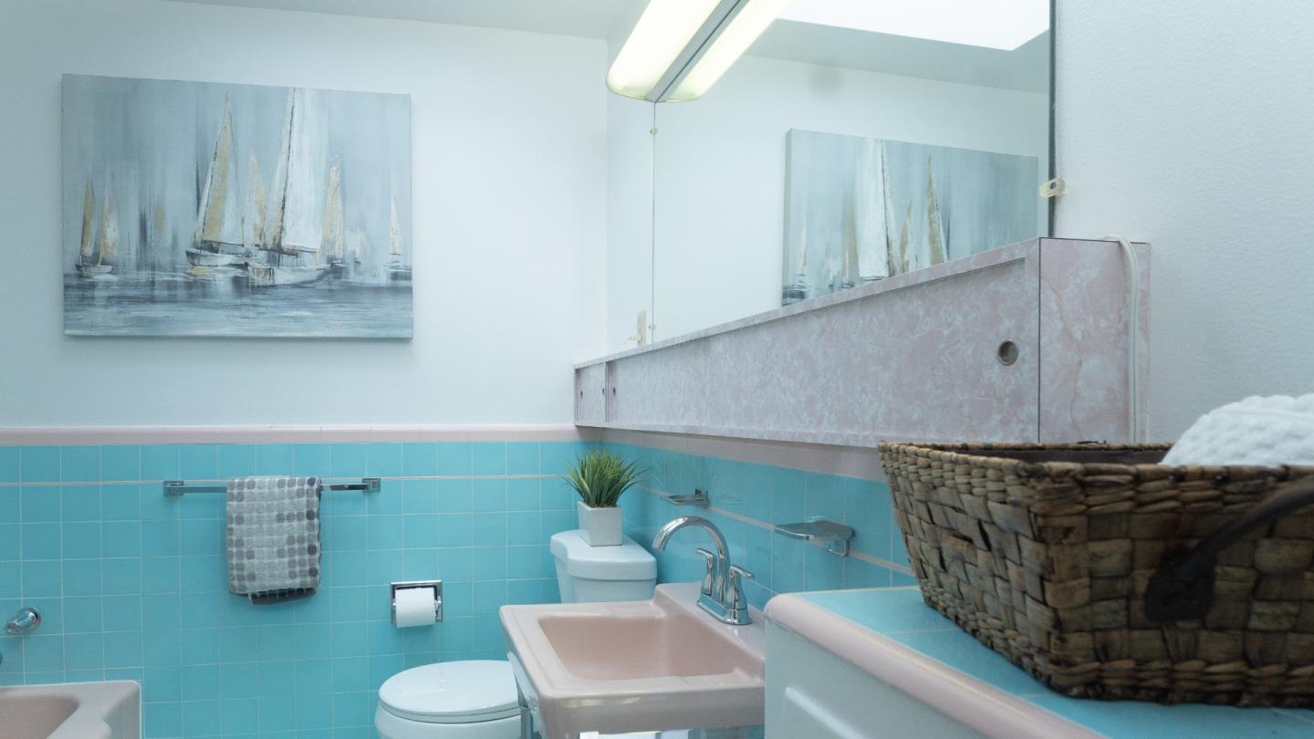 Detail Gallery Image 9 of 29 For 578 Athens St, San Francisco,  CA 94112 - 2 Beds | 1 Baths