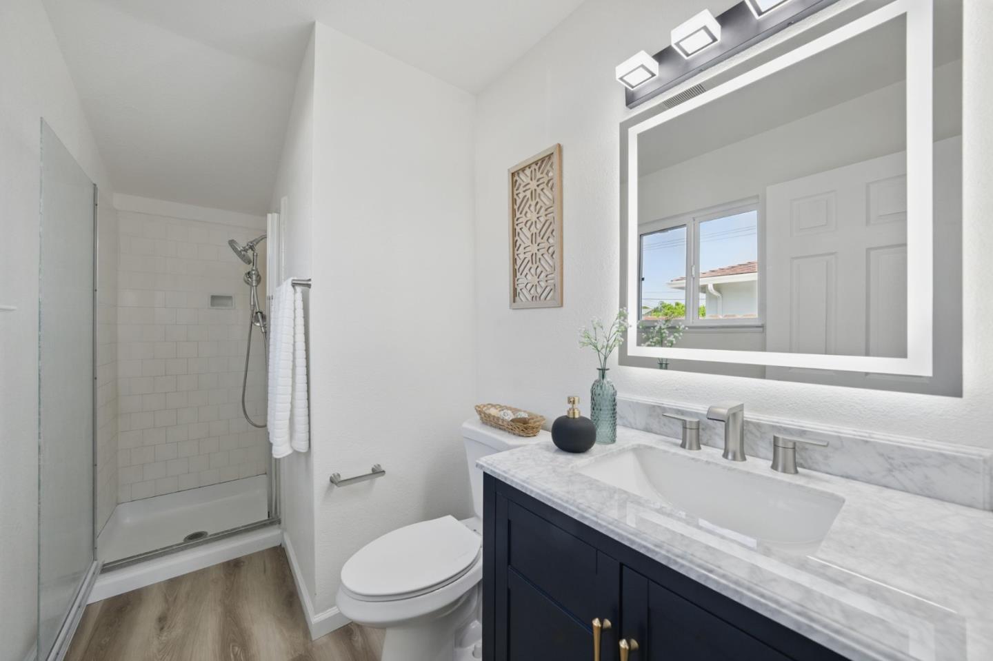 Detail Gallery Image 27 of 40 For 1693 Greentree Dr, Concord,  CA 94521 - 3 Beds | 2 Baths