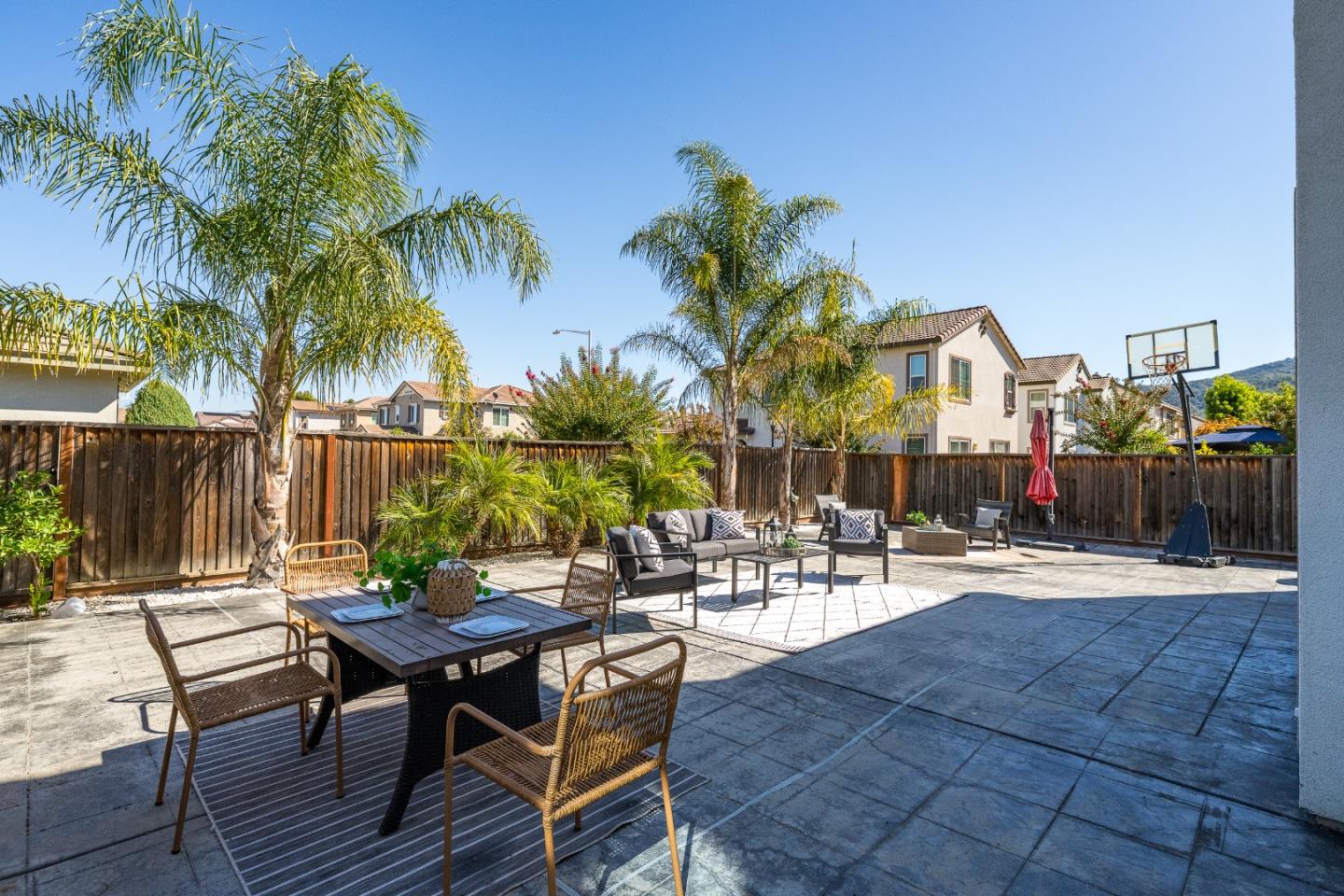 Detail Gallery Image 47 of 49 For 7722 Curry Dr, Gilroy,  CA 95020 - 5 Beds | 4/1 Baths