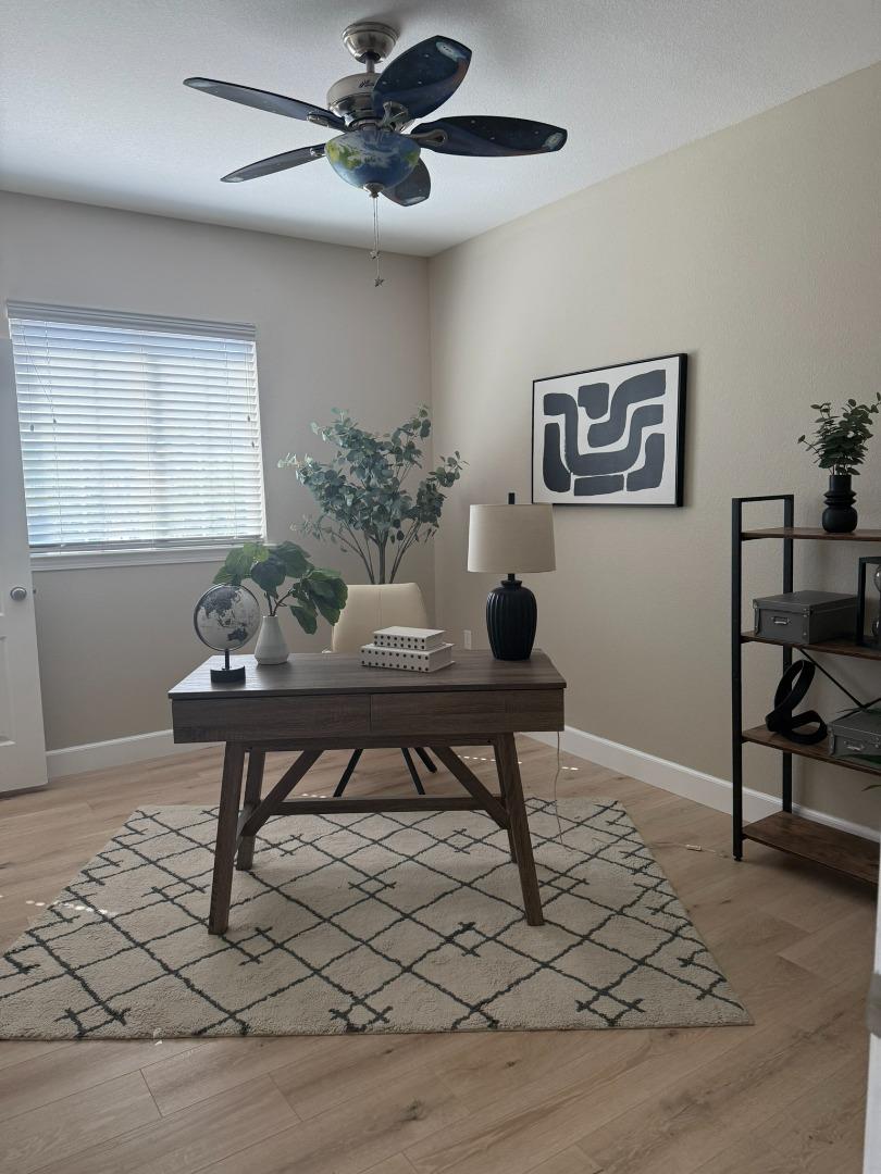 Detail Gallery Image 7 of 44 For 7722 Curry Dr, Gilroy,  CA 95020 - 5 Beds | 4/1 Baths
