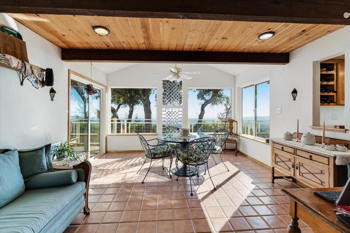 Detail Gallery Image 18 of 61 For 24854 Skyland Rd, Los Gatos,  CA 95033 - 3 Beds | 2 Baths