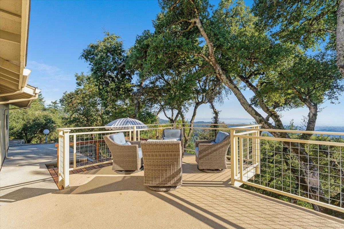 Detail Gallery Image 25 of 61 For 24854 Skyland Rd, Los Gatos,  CA 95033 - 3 Beds | 2 Baths