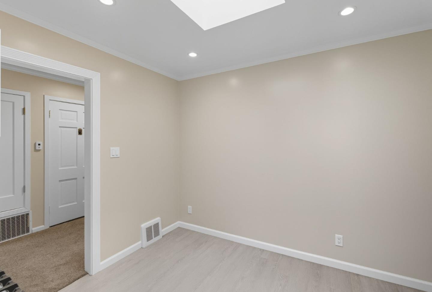 Detail Gallery Image 10 of 31 For 5924 Fulton St, San Francisco,  CA 94121 - – Beds | – Baths