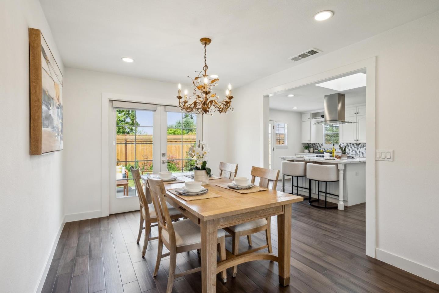 Detail Gallery Image 7 of 25 For 14600 Wyrick Ave, San Jose,  CA 95124 - 3 Beds | 2 Baths