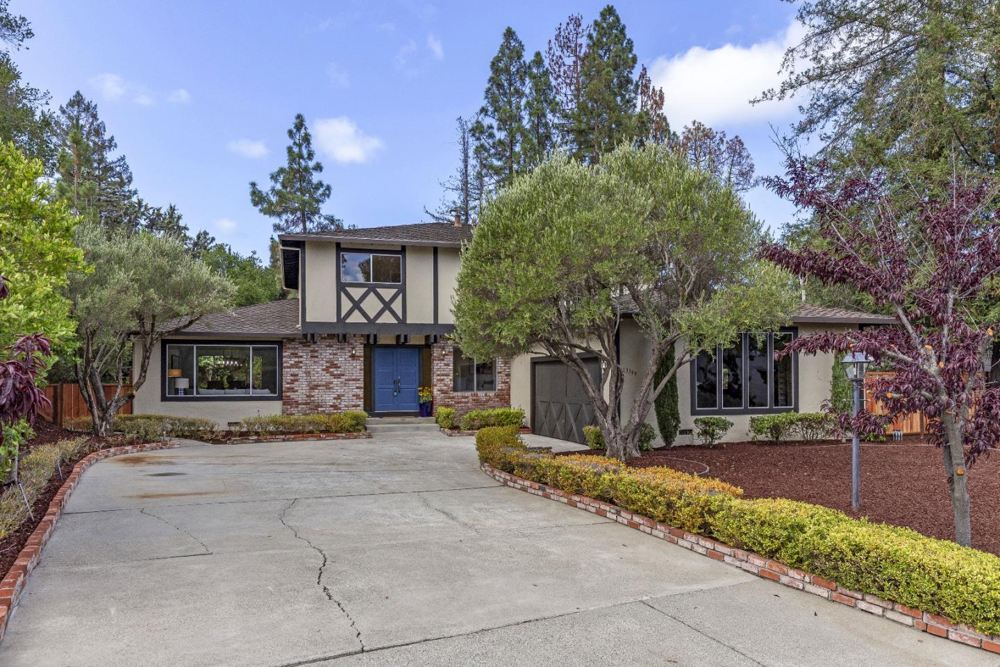 13199 PARAMOUNT DR, SARATOGA, CA 95070  Photo 4