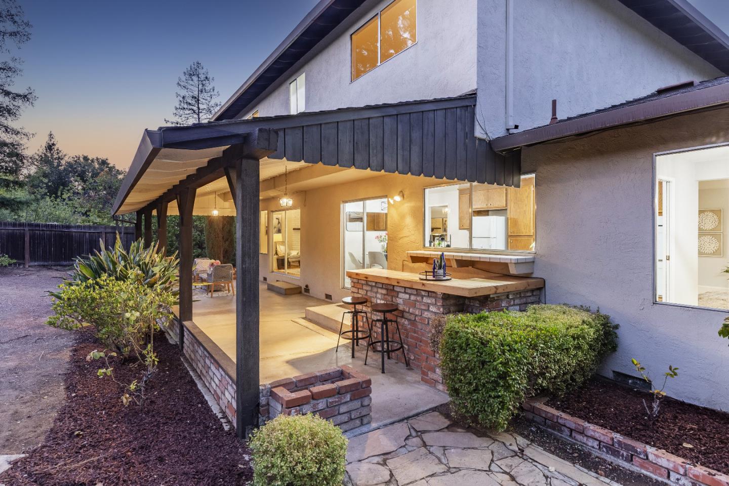 Detail Gallery Image 46 of 87 For 13199 Paramount Dr, Saratoga,  CA 95070 - 5 Beds | 3 Baths