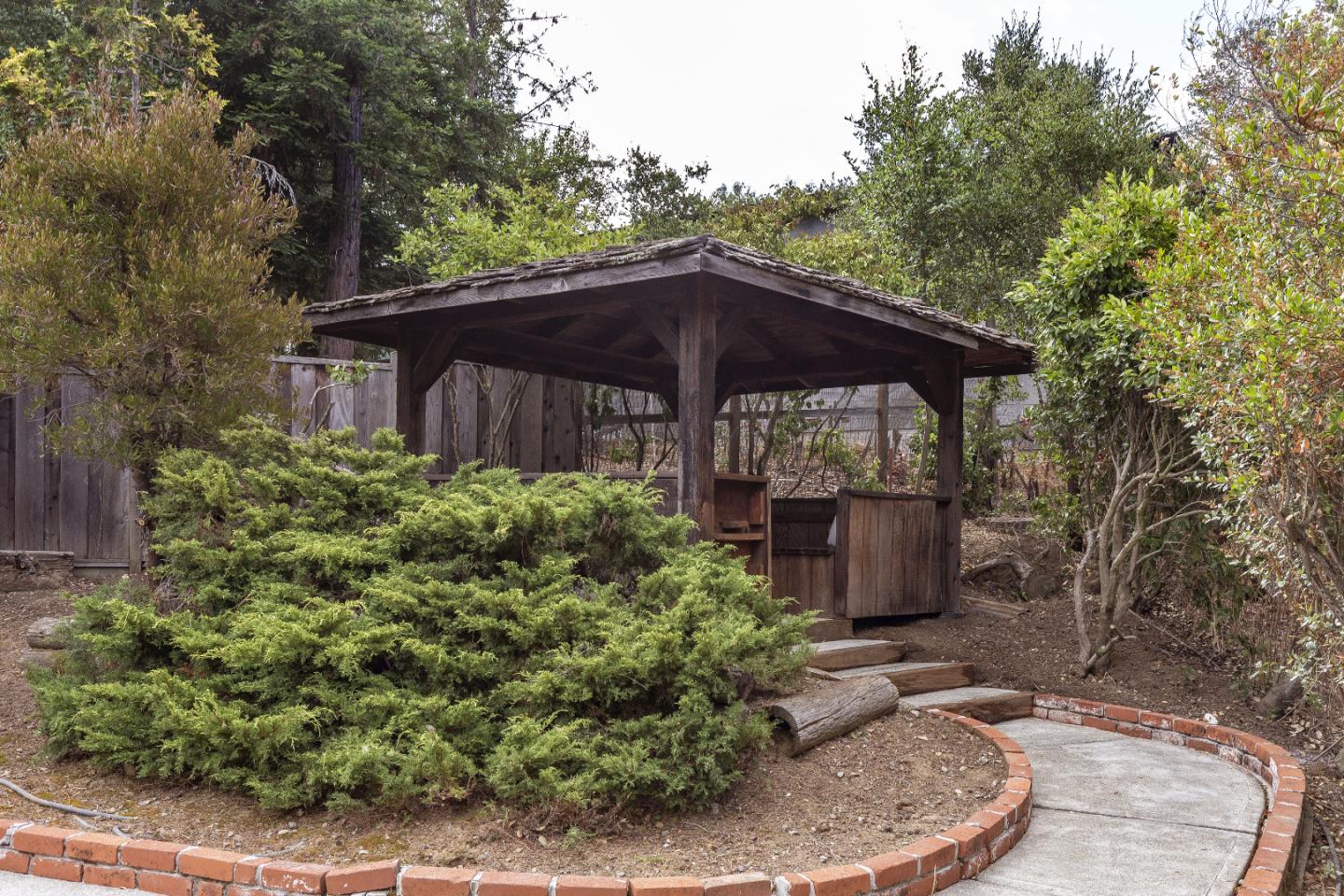 Detail Gallery Image 83 of 87 For 13199 Paramount Dr, Saratoga,  CA 95070 - 5 Beds | 3 Baths