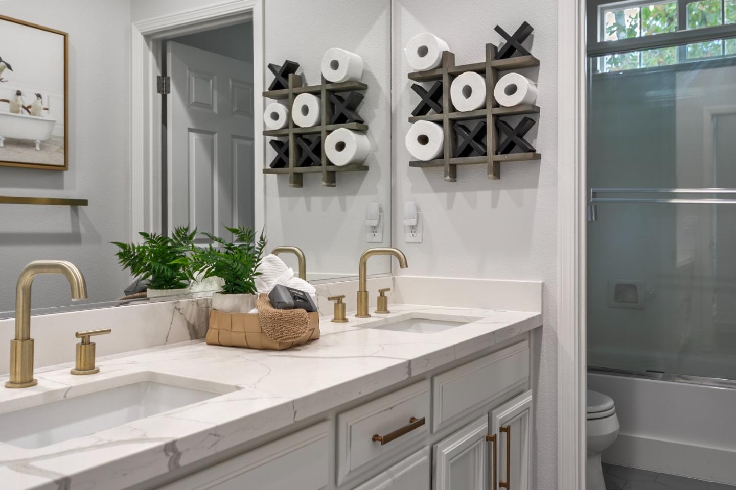 Detail Gallery Image 25 of 39 For 2107 Gullane Way, Gilroy,  CA 95020 - 4 Beds | 2/1 Baths