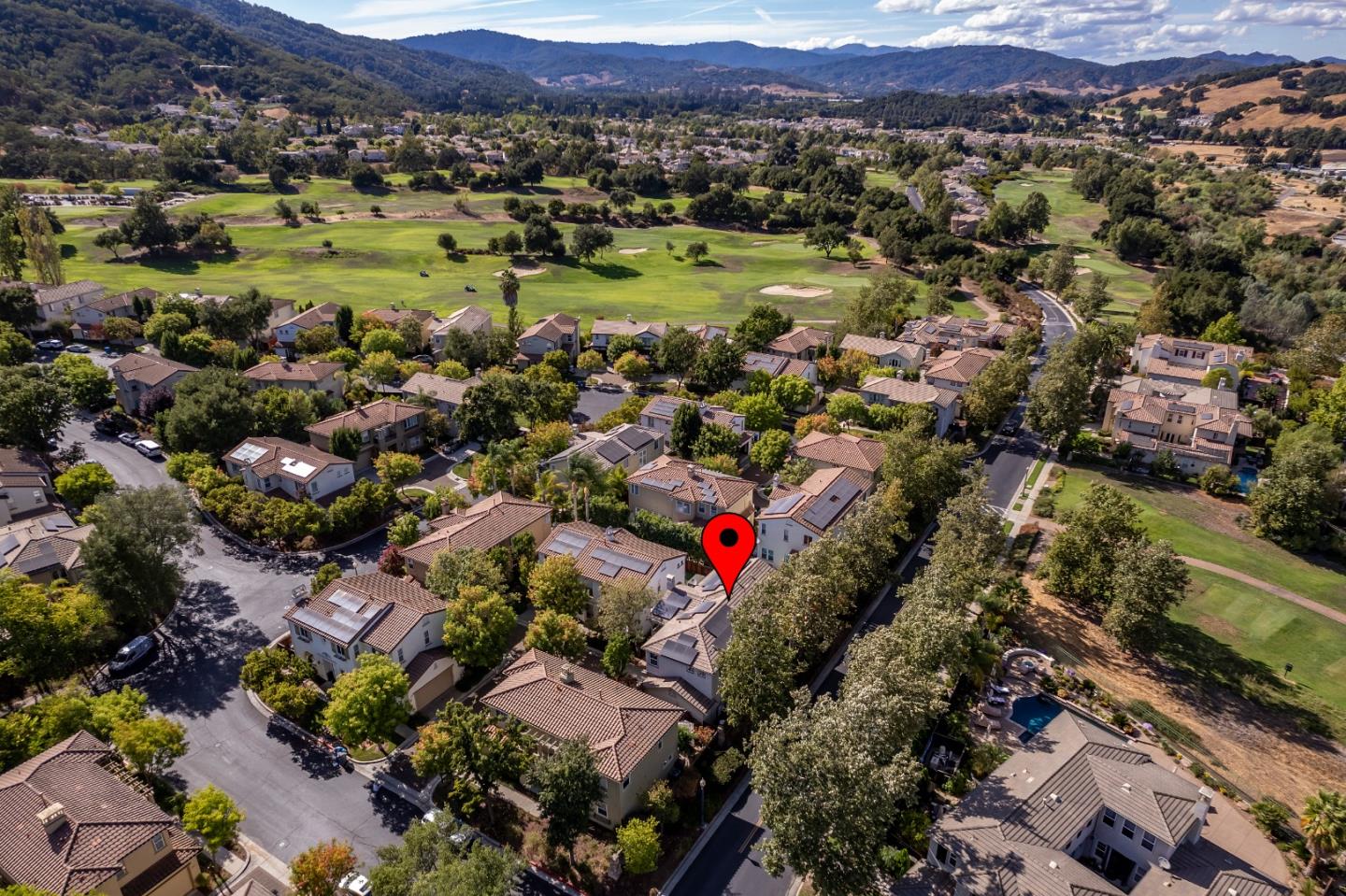Detail Gallery Image 35 of 39 For 2107 Gullane Way, Gilroy,  CA 95020 - 4 Beds | 2/1 Baths