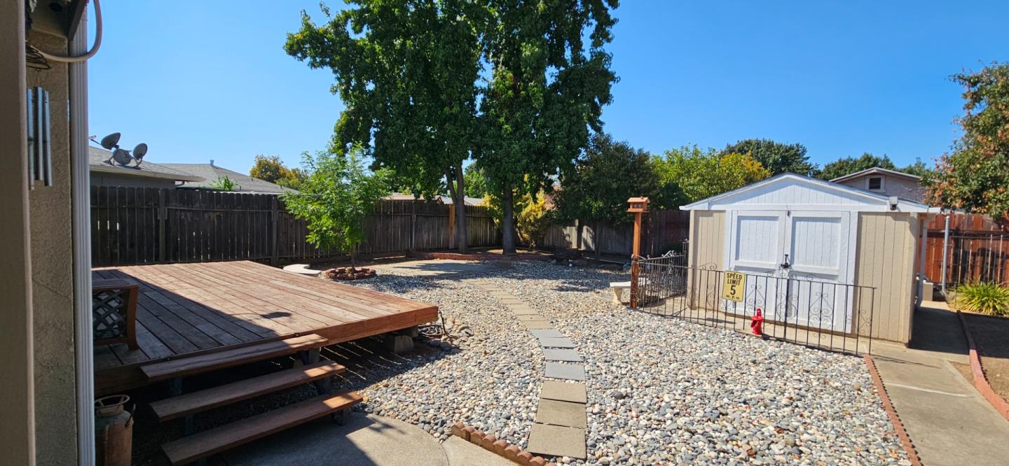 Detail Gallery Image 14 of 22 For 913 Casado Dr, Galt,  CA 95632 - 3 Beds | 1 Baths