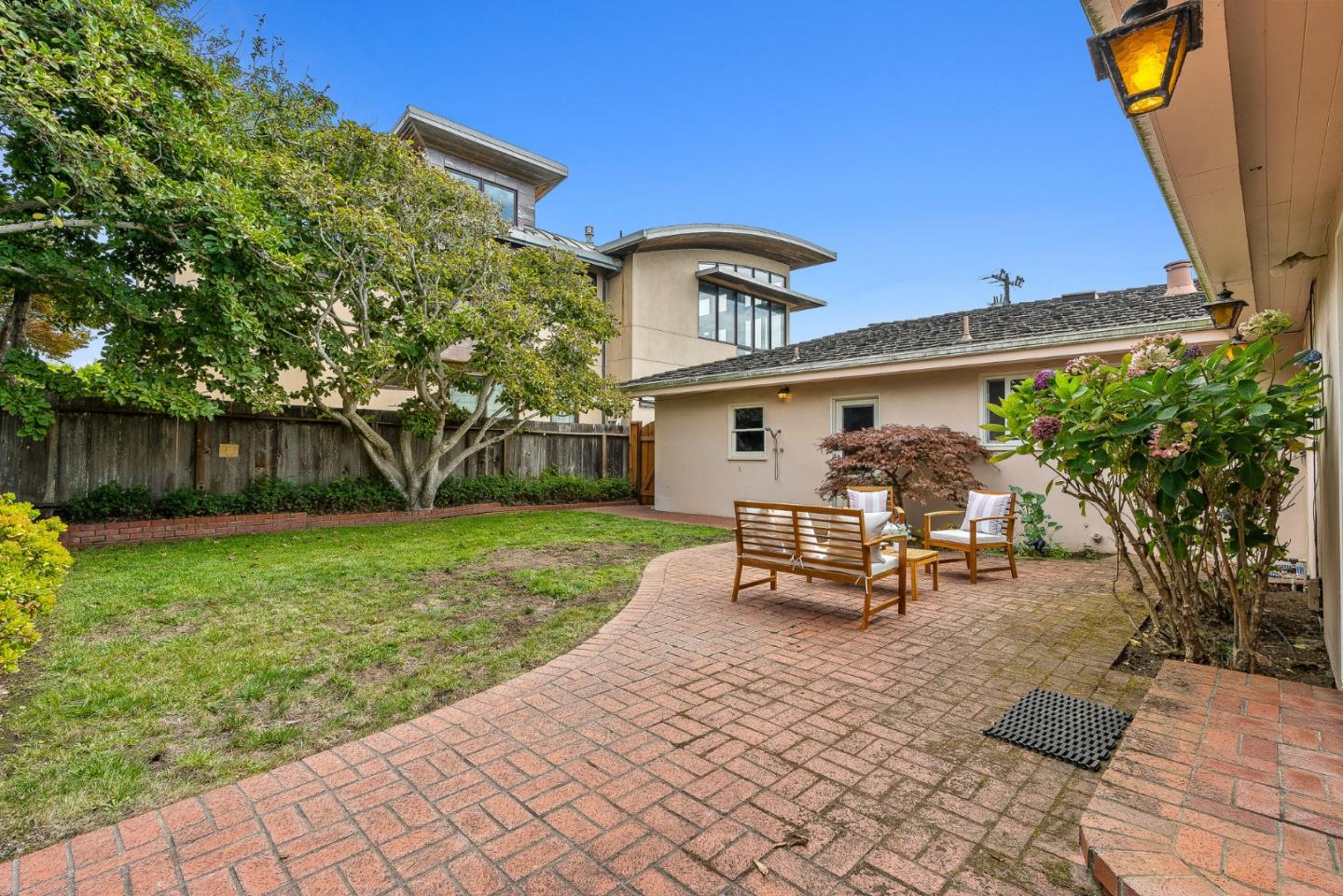 Detail Gallery Image 33 of 34 For 265 15th Ave, Santa Cruz,  CA 95062 - 3 Beds | 2 Baths