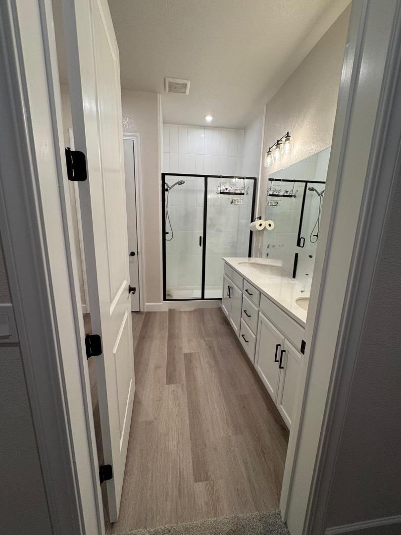 Detail Gallery Image 10 of 14 For 2146 Vermentino St, Manteca,  CA 95337 - 3 Beds | 2 Baths