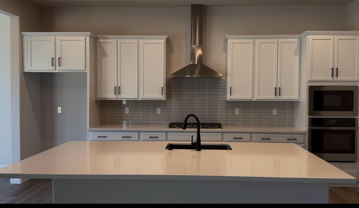 Detail Gallery Image 3 of 14 For 2146 Vermentino St, Manteca,  CA 95337 - 3 Beds | 2 Baths