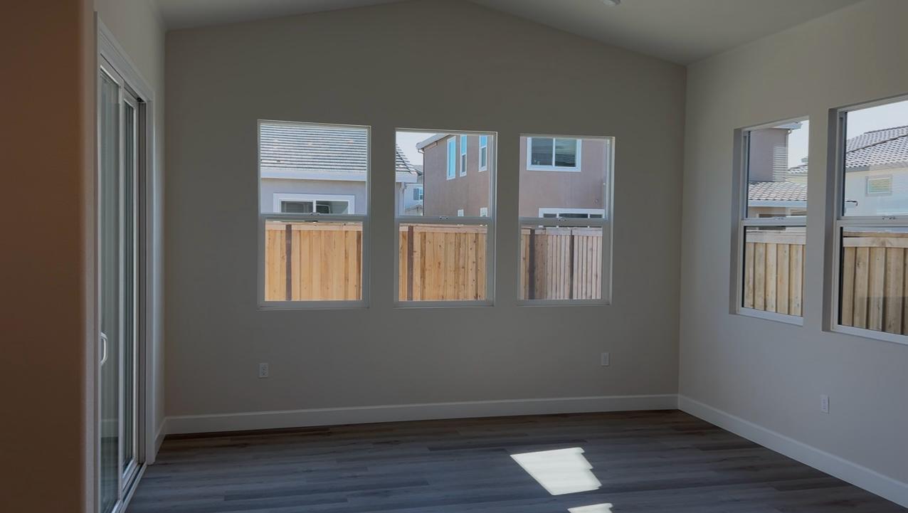 Detail Gallery Image 8 of 14 For 2146 Vermentino St, Manteca,  CA 95337 - 3 Beds | 2 Baths