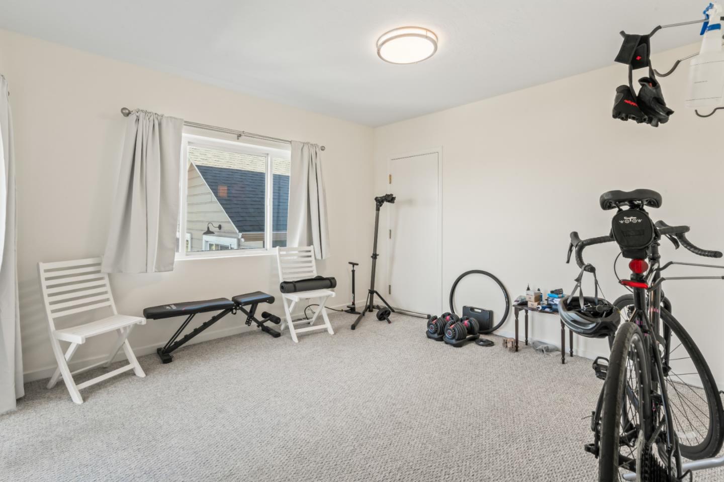 Detail Gallery Image 14 of 27 For 1551 20th Ave, San Francisco,  CA 94122 - 6 Beds | 3 Baths