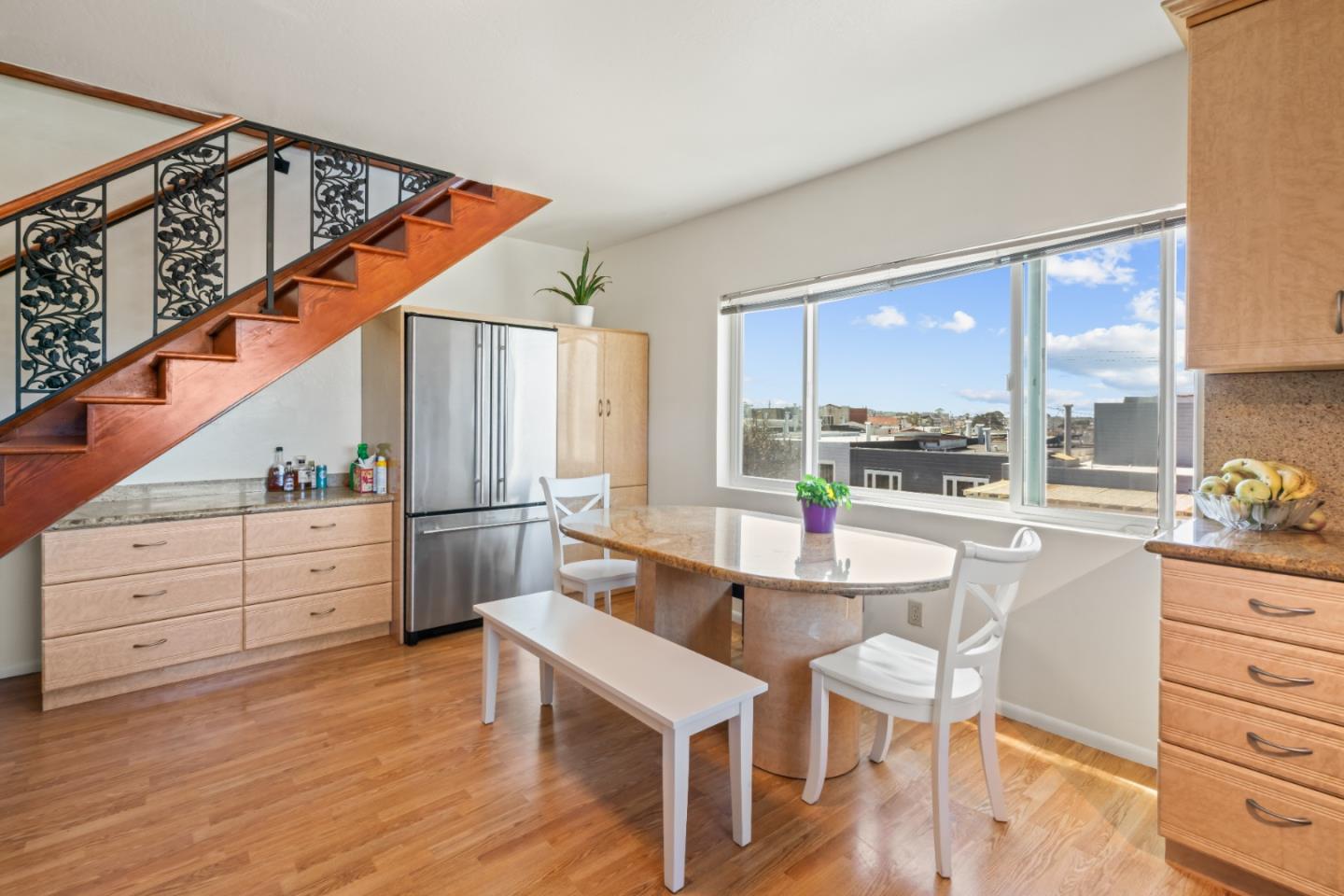 Detail Gallery Image 16 of 27 For 1551 20th Ave, San Francisco,  CA 94122 - 6 Beds | 3 Baths