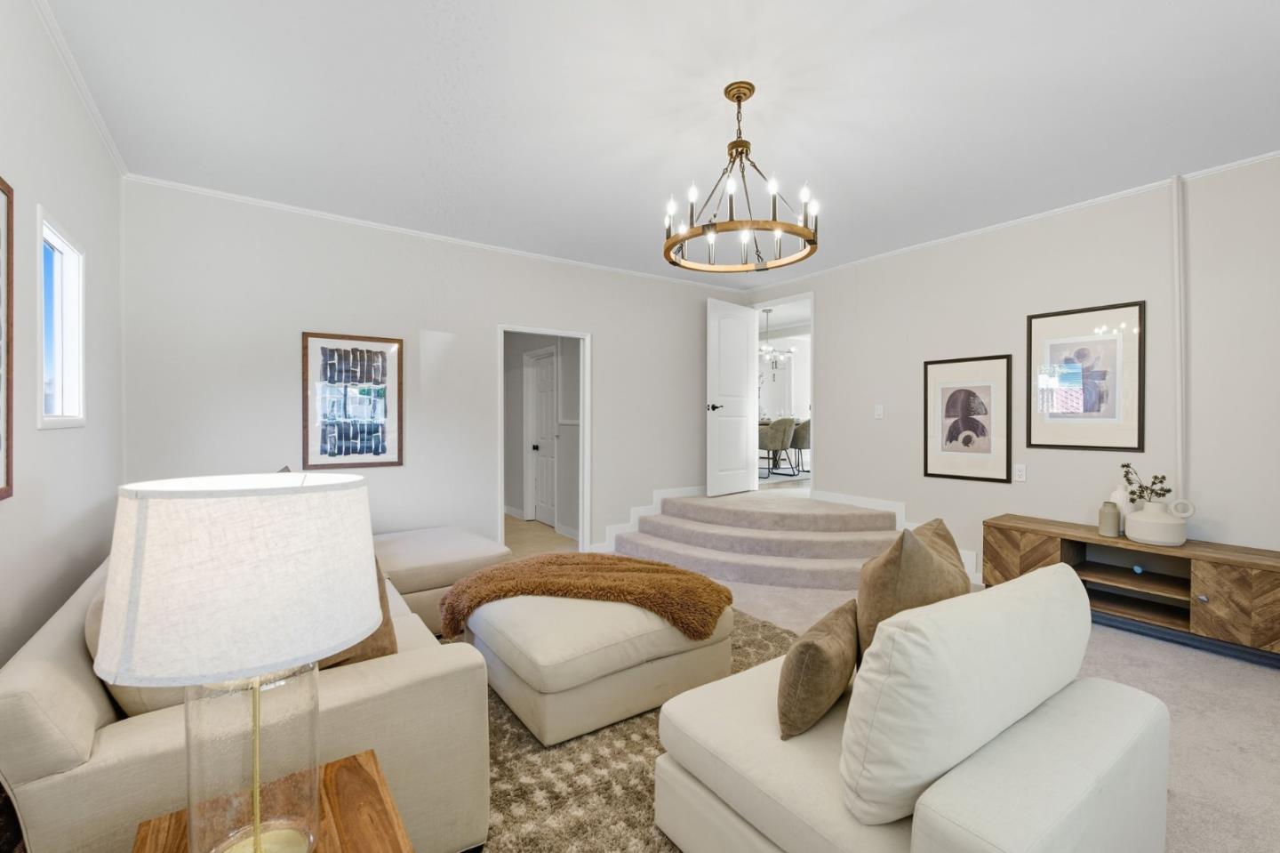 Detail Gallery Image 10 of 40 For 164 Wisteria Dr, East Palo Alto,  CA 94303 - 4 Beds | 2 Baths