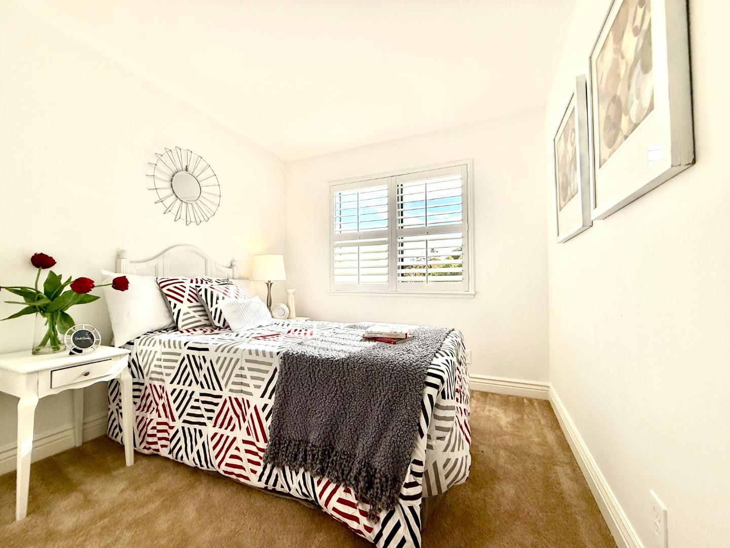 Detail Gallery Image 10 of 16 For 1060 Sheppard Rd, Walnut Creek,  CA 94598 - 3 Beds | 2/1 Baths