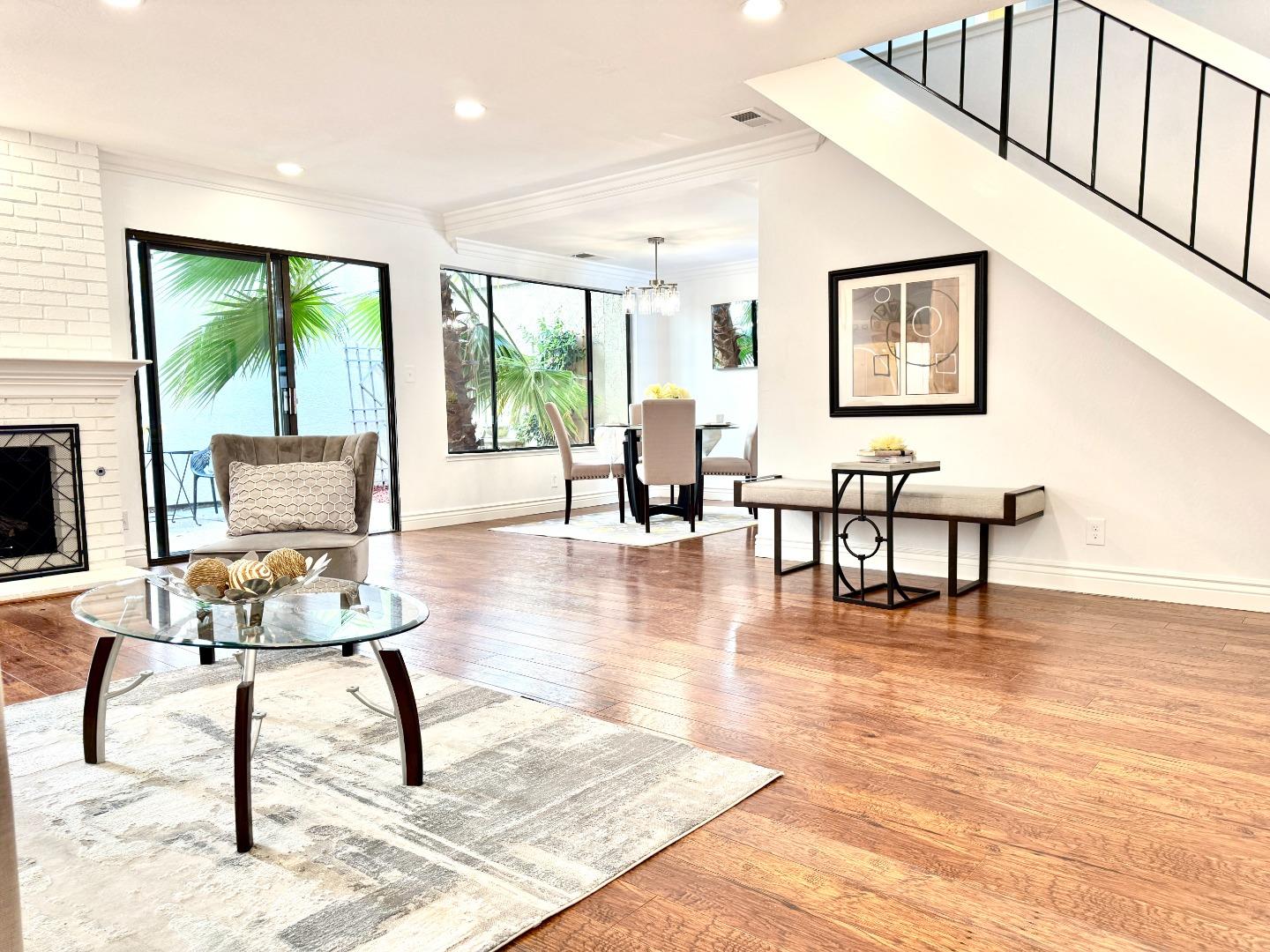 Detail Gallery Image 4 of 16 For 1060 Sheppard Rd, Walnut Creek,  CA 94598 - 3 Beds | 2/1 Baths