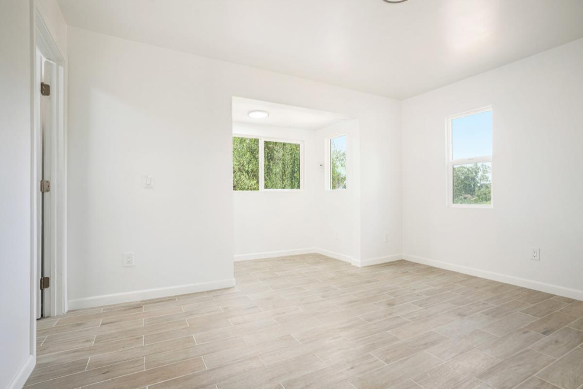 Detail Gallery Image 10 of 16 For 5250 Sunset Dr, El Sobrante,  CA 94803 - 3 Beds | 3 Baths
