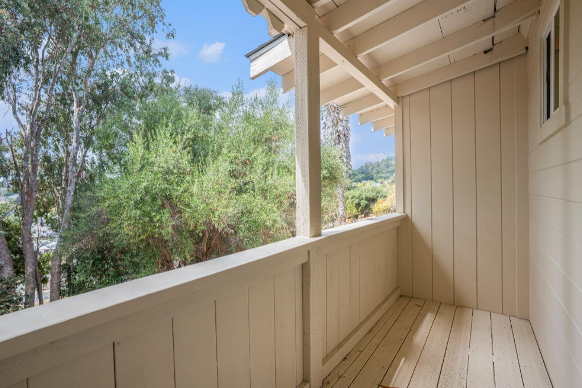 Detail Gallery Image 16 of 16 For 5250 Sunset Dr, El Sobrante,  CA 94803 - 3 Beds | 3 Baths