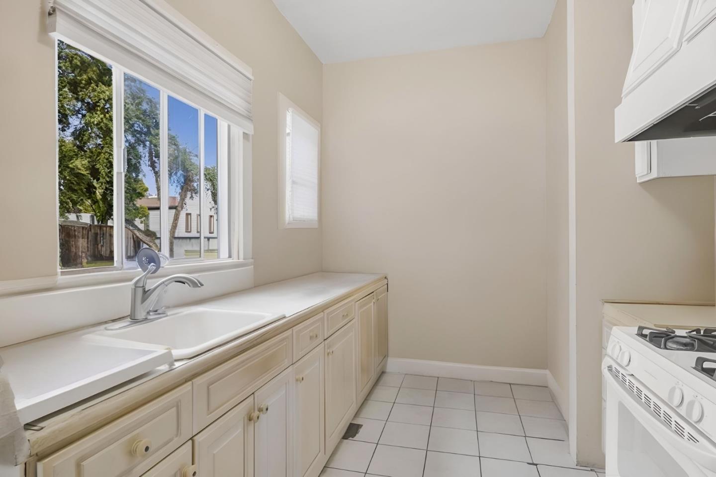 Detail Gallery Image 21 of 44 For 119 E Poplar Ave, San Mateo,  CA 94401 - – Beds | – Baths