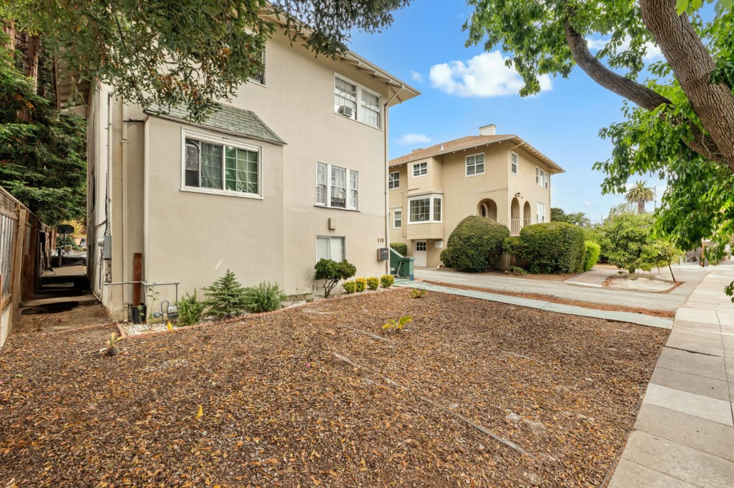 Detail Gallery Image 3 of 44 For 119 E Poplar Ave, San Mateo,  CA 94401 - – Beds | – Baths