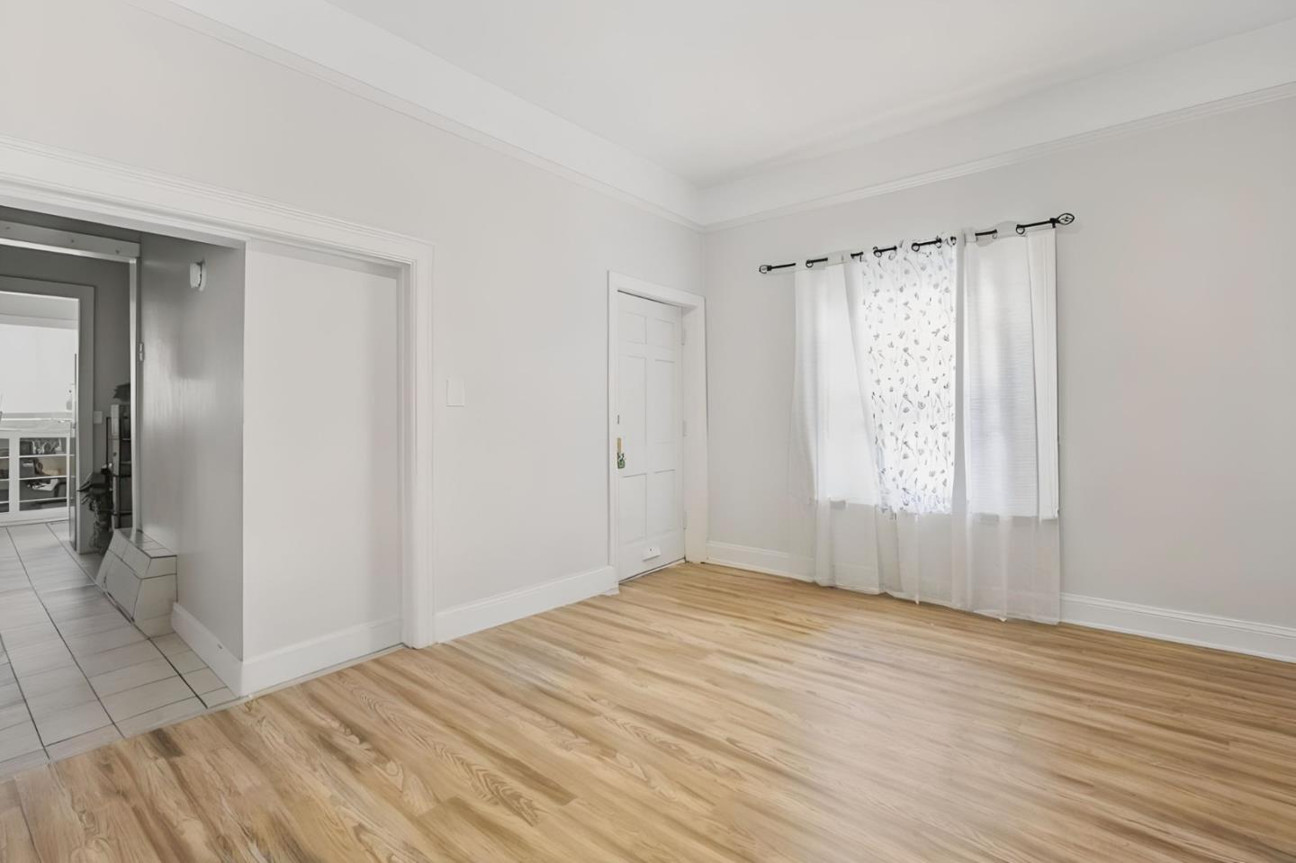Detail Gallery Image 9 of 44 For 119 E Poplar Ave, San Mateo,  CA 94401 - – Beds | – Baths