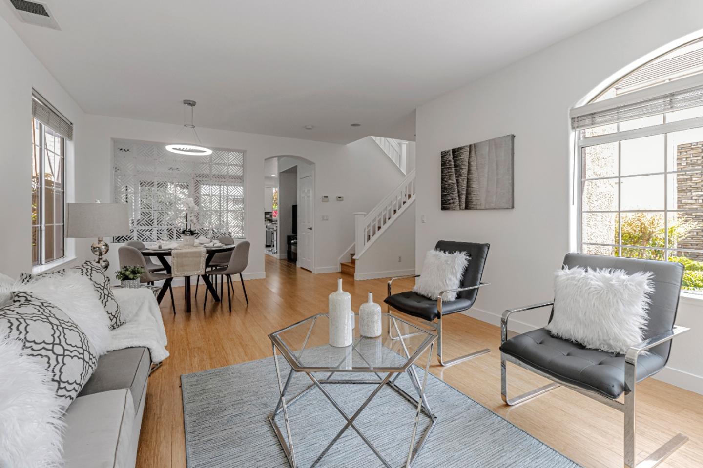 Detail Gallery Image 11 of 62 For 2871 Rubino Cir, San Jose,  CA 95125 - 4 Beds | 2/1 Baths