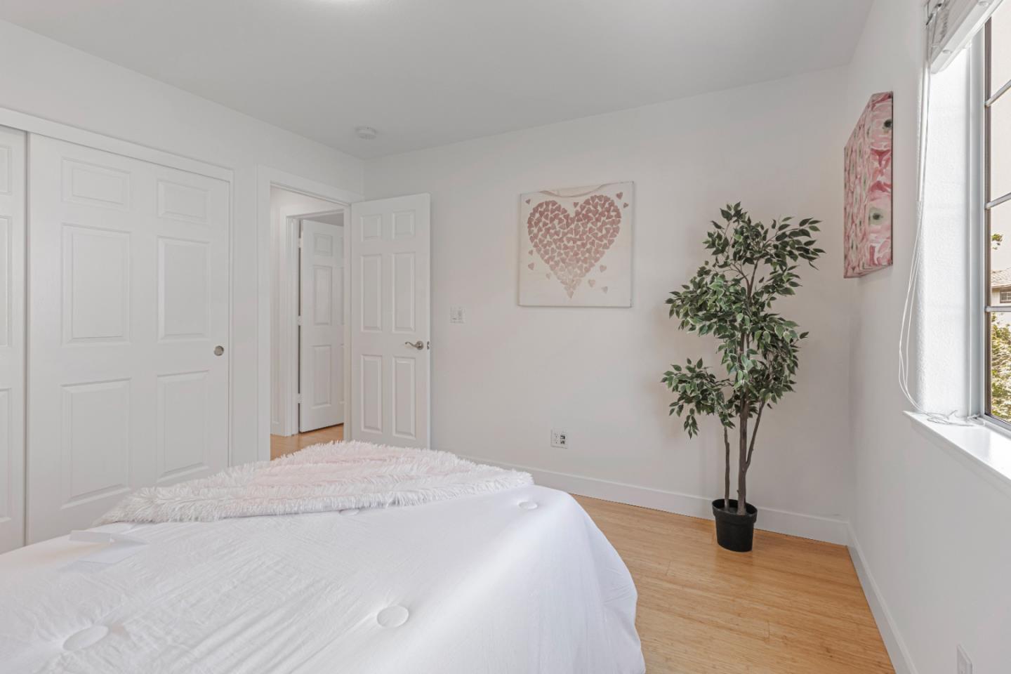 Detail Gallery Image 28 of 62 For 2871 Rubino Cir, San Jose,  CA 95125 - 4 Beds | 2/1 Baths