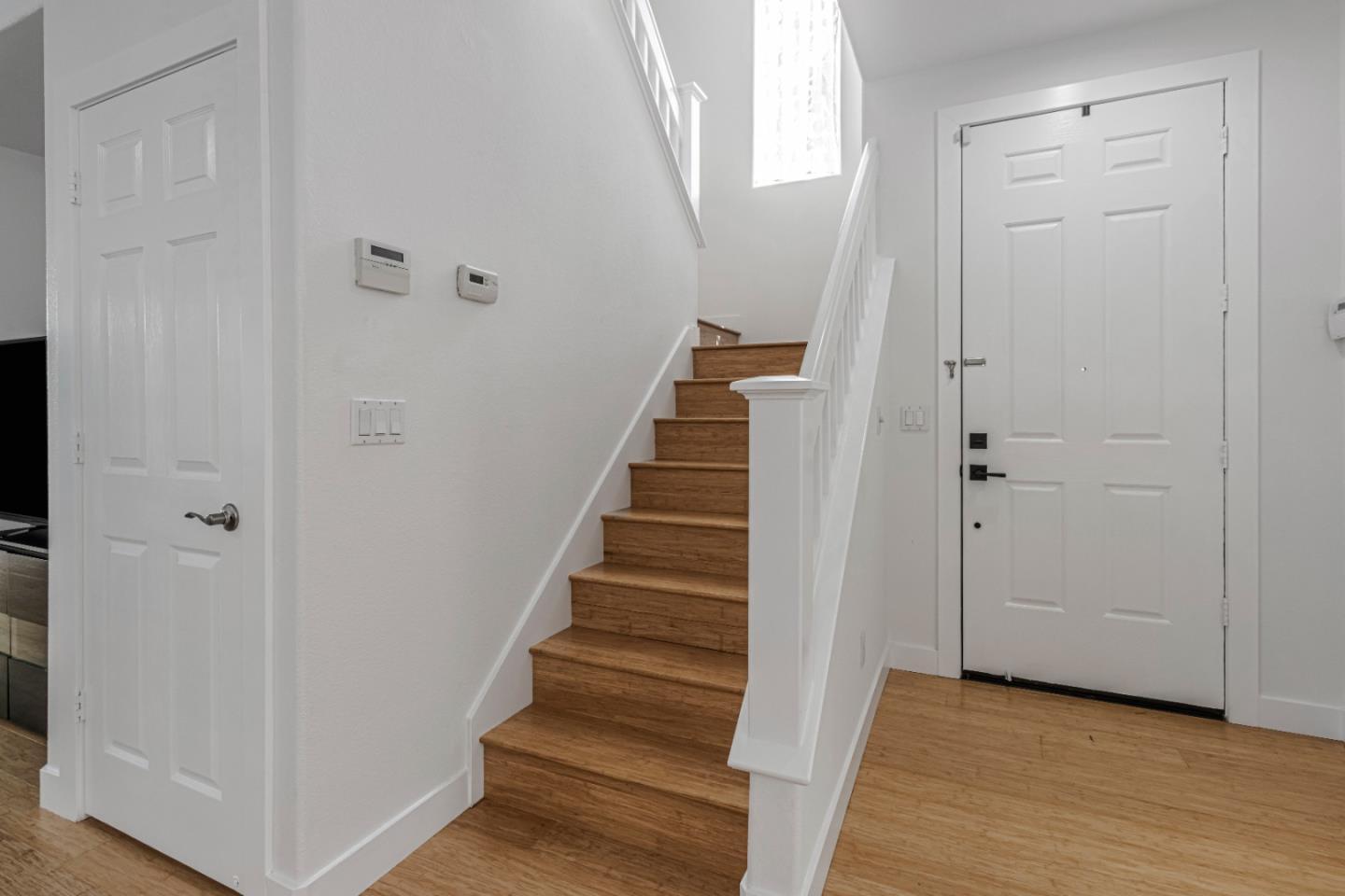 Detail Gallery Image 8 of 62 For 2871 Rubino Cir, San Jose,  CA 95125 - 4 Beds | 2/1 Baths