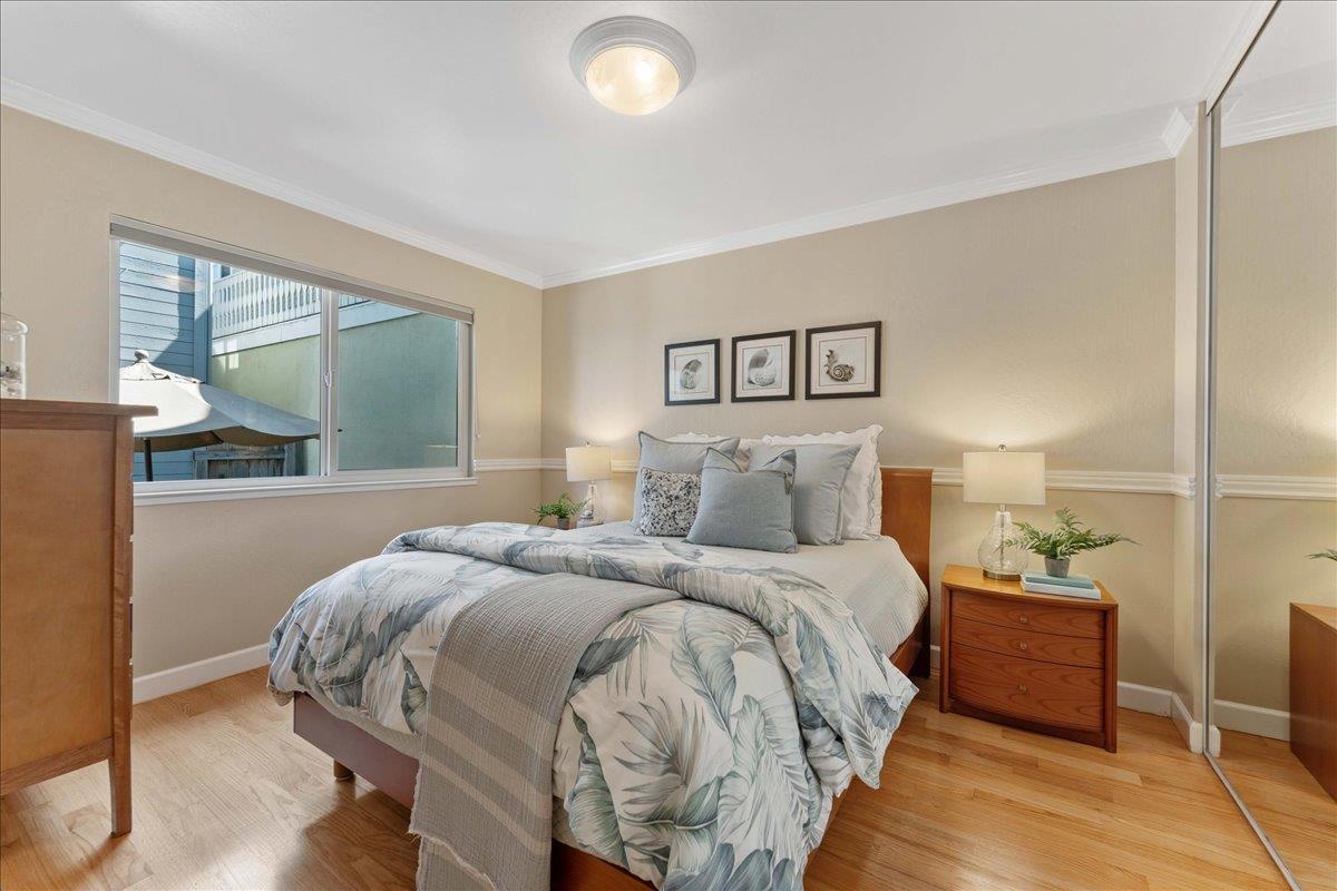 Detail Gallery Image 13 of 36 For 208 Stockton Ave, Capitola,  CA 95010 - – Beds | – Baths