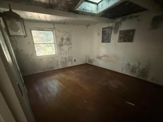 Detail Gallery Image 4 of 5 For 55 Park St, Woodacre,  CA 94973 - 2 Beds | 1 Baths