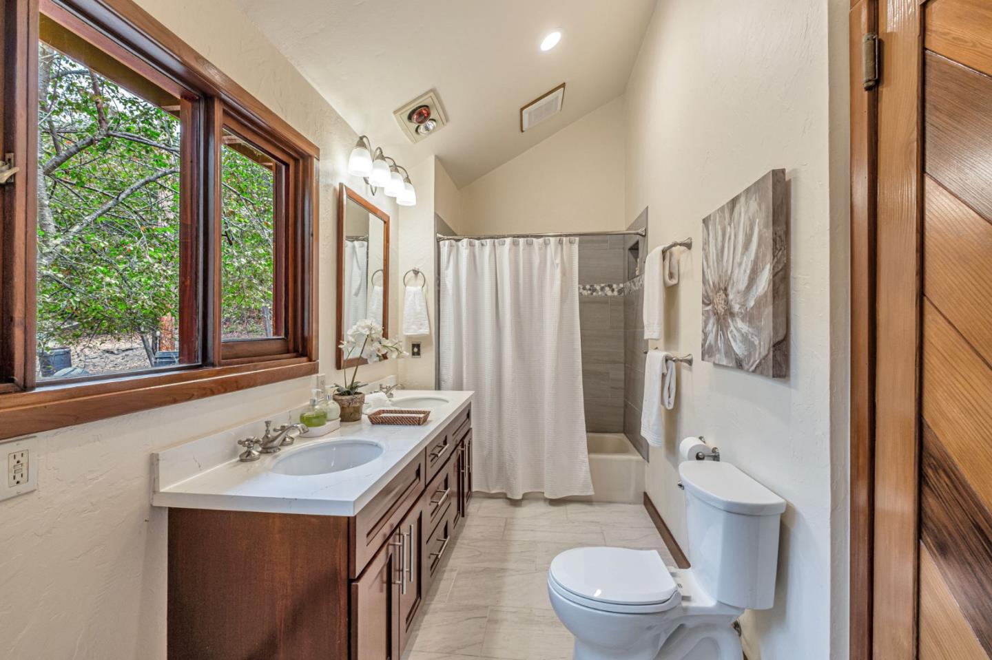 Detail Gallery Image 23 of 56 For 384 Sand Hill Rd, Scotts Valley,  CA 95066 - 3 Beds | 2 Baths