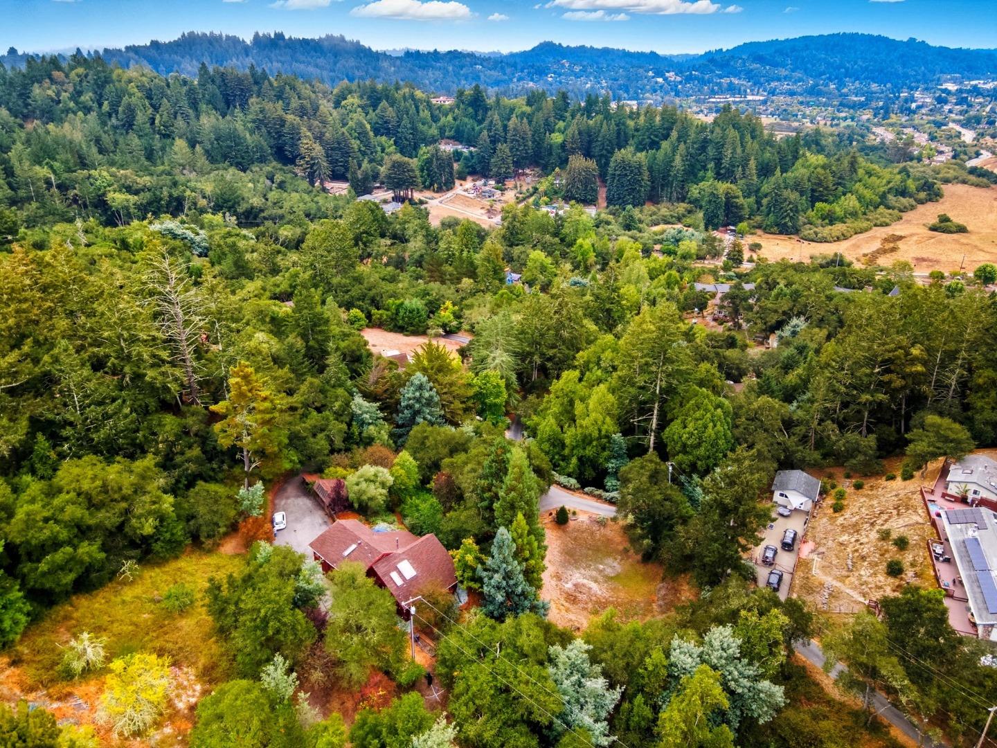 Detail Gallery Image 49 of 56 For 384 Sand Hill Rd, Scotts Valley,  CA 95066 - 3 Beds | 2 Baths