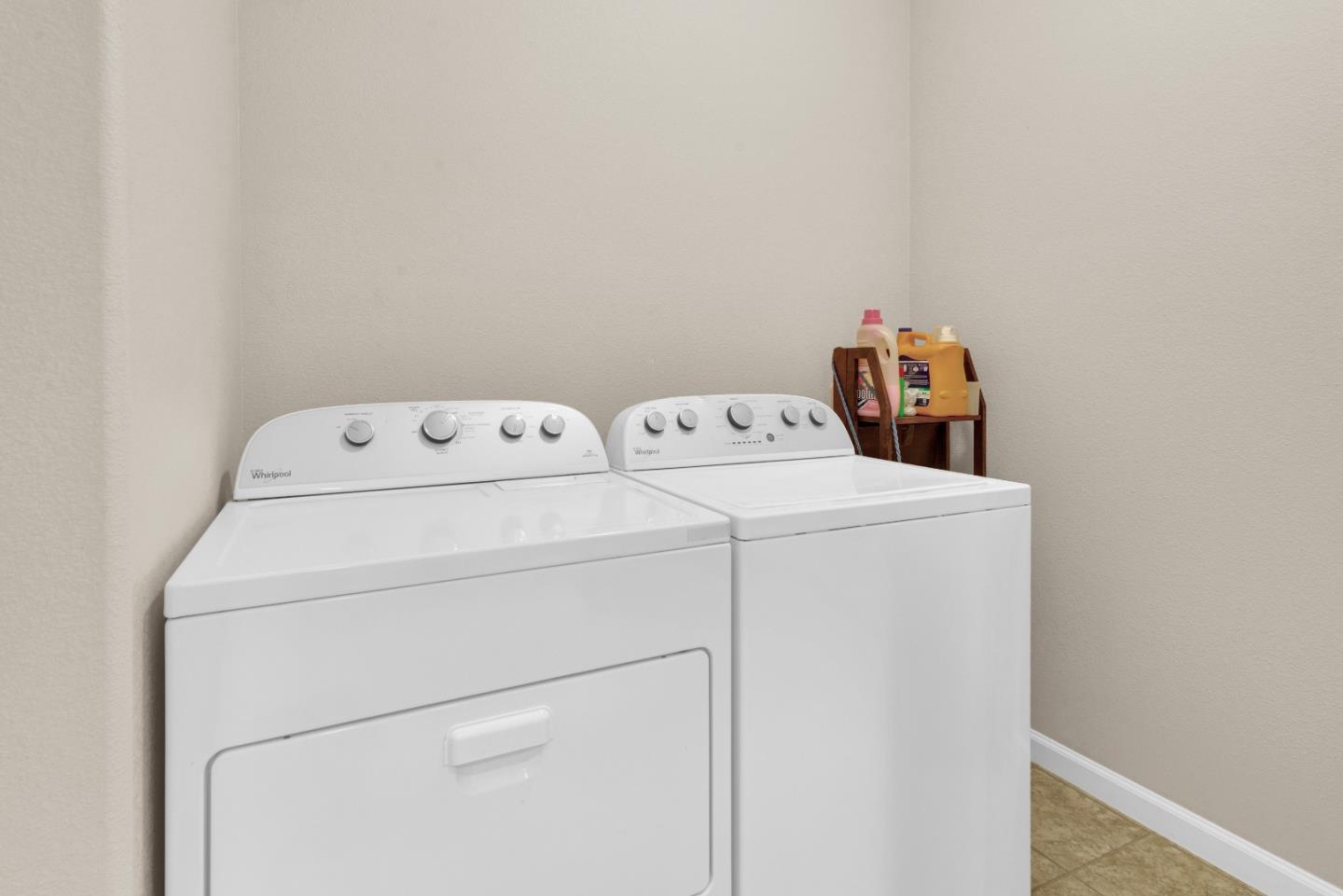 Detail Gallery Image 10 of 35 For 668 Meyer St, King City,  CA 93930 - 4 Beds | 2 Baths