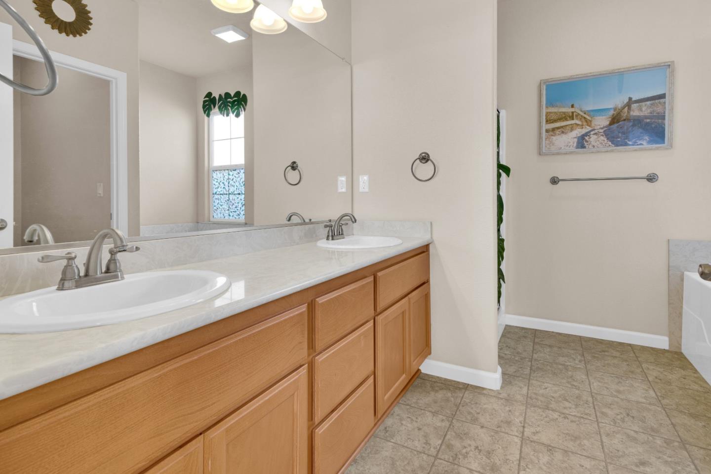 Detail Gallery Image 27 of 35 For 668 Meyer St, King City,  CA 93930 - 4 Beds | 2 Baths