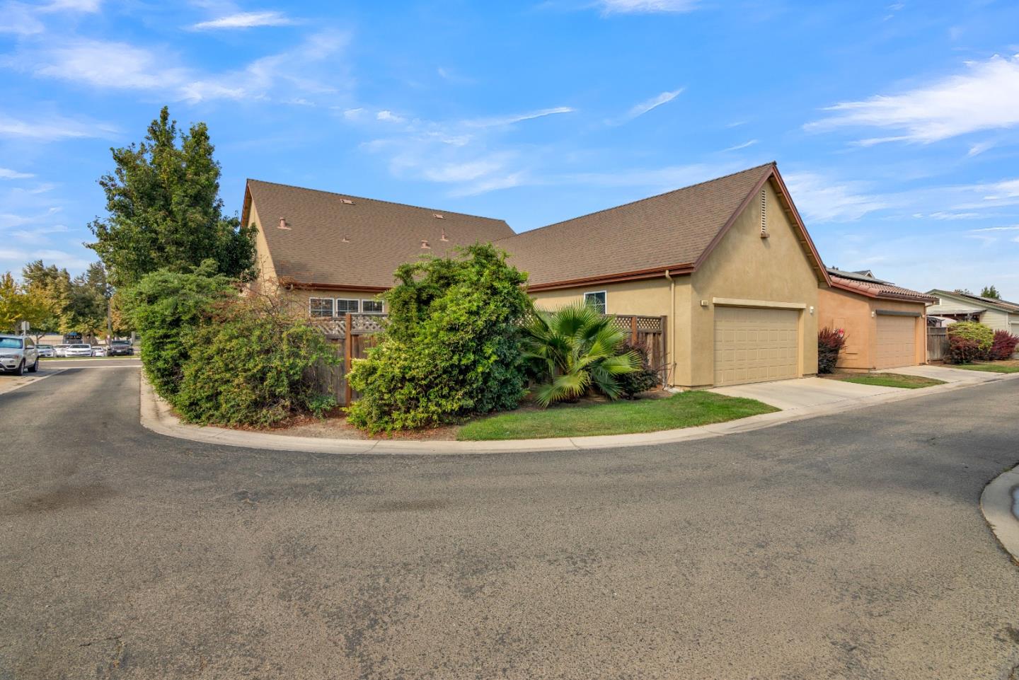 Detail Gallery Image 3 of 35 For 668 Meyer St, King City,  CA 93930 - 4 Beds | 2 Baths