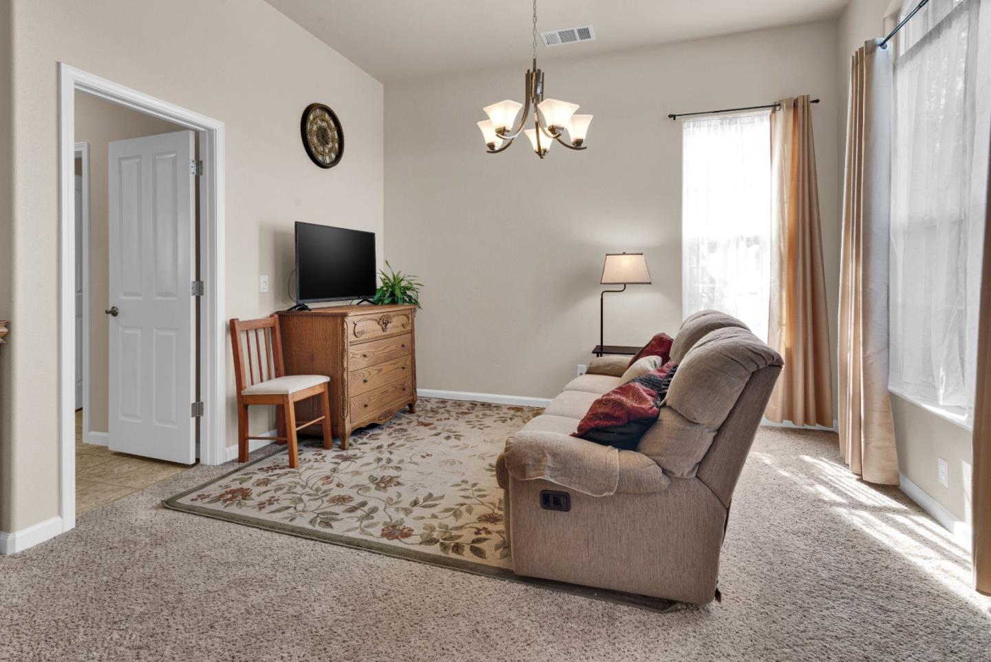Detail Gallery Image 9 of 35 For 668 Meyer St, King City,  CA 93930 - 4 Beds | 2 Baths