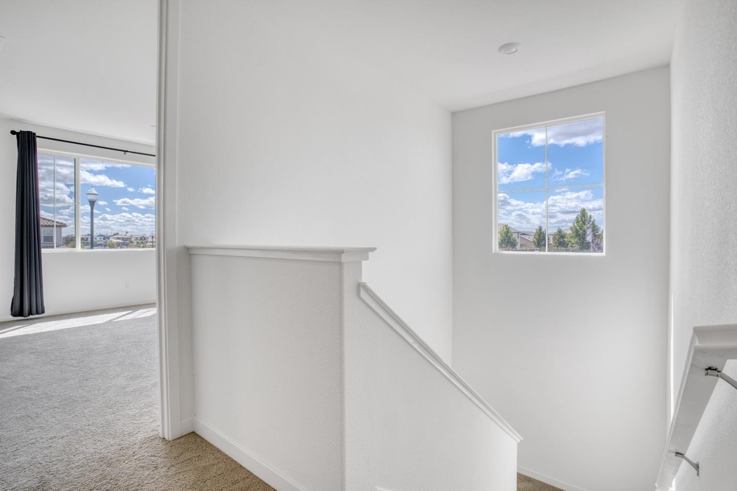 Detail Gallery Image 8 of 49 For 15954 Testarossa St, Lathrop,  CA 95330 - 4 Beds | 3 Baths
