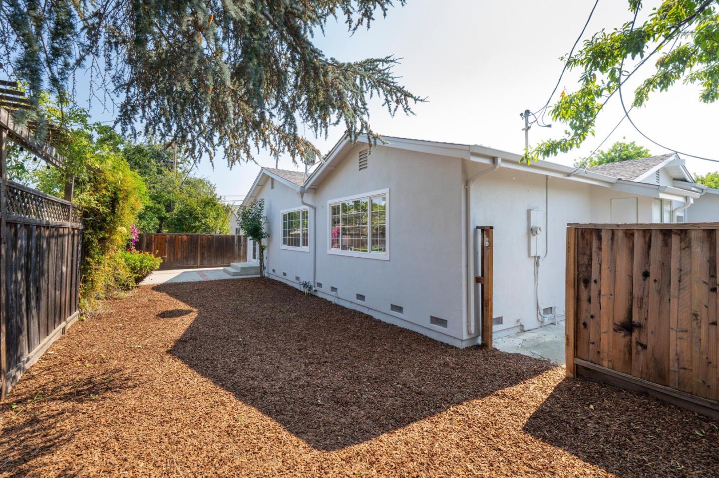 Detail Gallery Image 19 of 19 For 1725 Grizilo Dr, San Jose,  CA 95124 - 4 Beds | 2 Baths