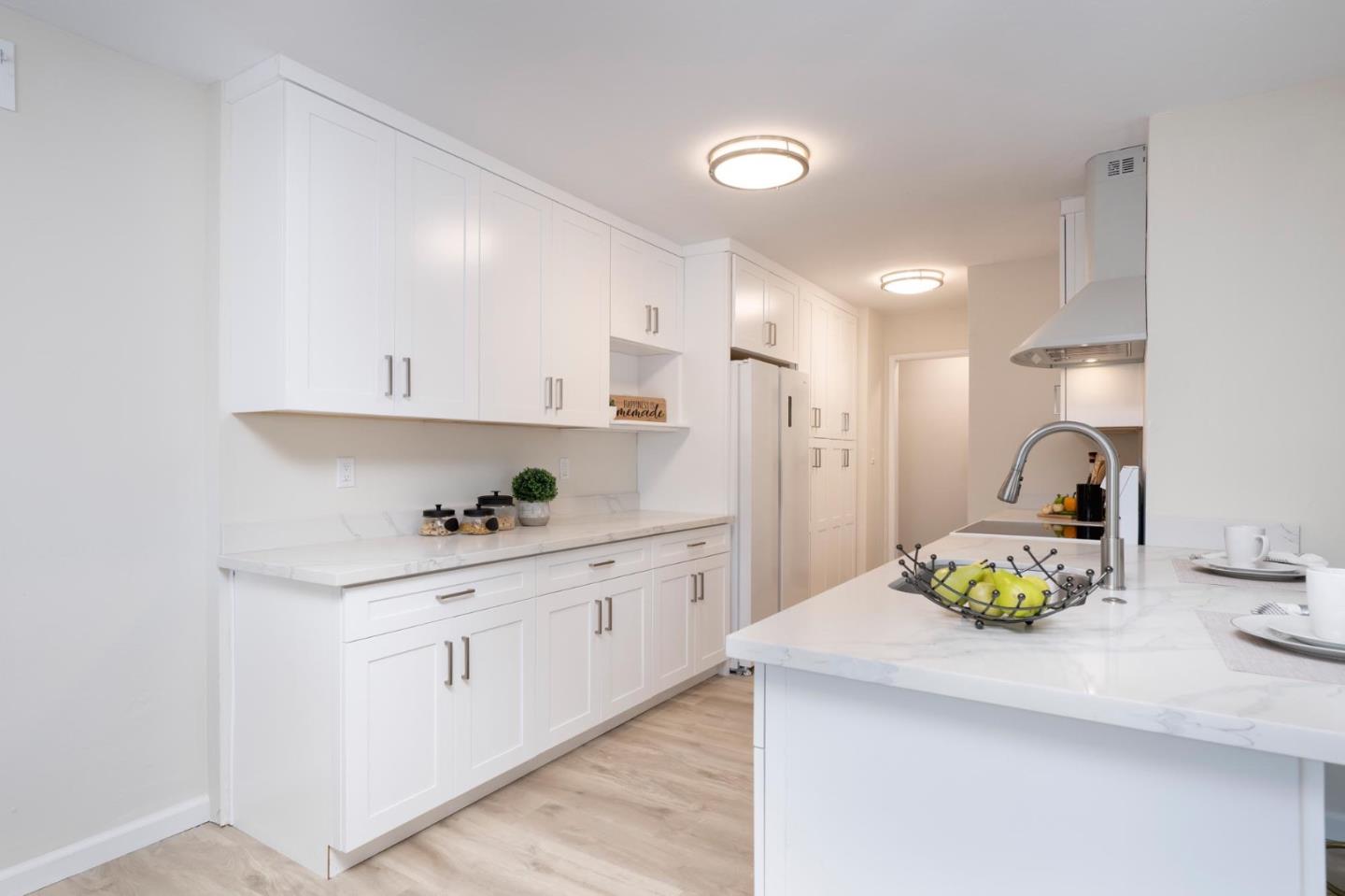 Detail Gallery Image 8 of 19 For 1725 Grizilo Dr, San Jose,  CA 95124 - 4 Beds | 2 Baths