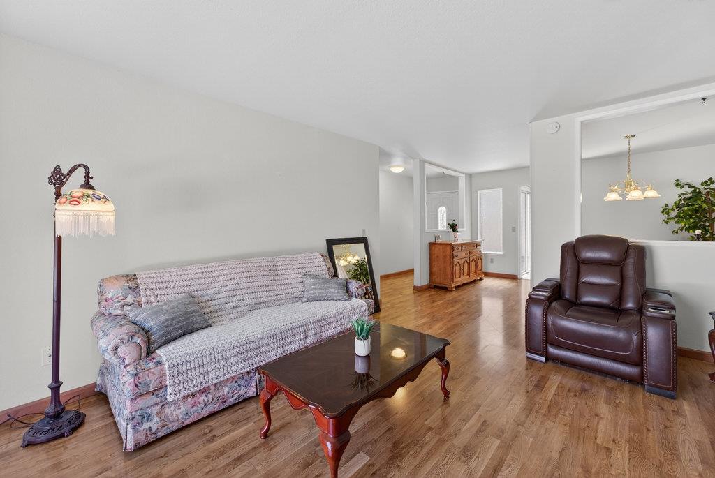 Detail Gallery Image 6 of 24 For 486 Cloudview Dr, Watsonville,  CA 95076 - 2 Beds | 2 Baths