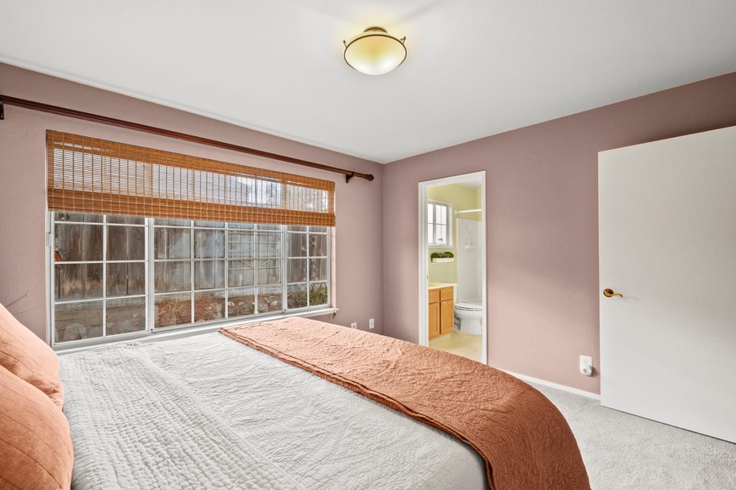 Detail Gallery Image 13 of 22 For 4 Primrose Cir, Seaside,  CA 93955 - 3 Beds | 2 Baths